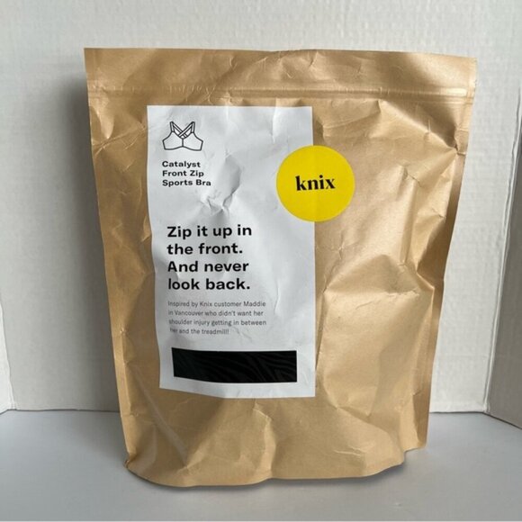 Knix - Women’s Catalyst Front Zip Sports Bra - Zebra. Size: 7 +. (1778) - Picture 2 of 15